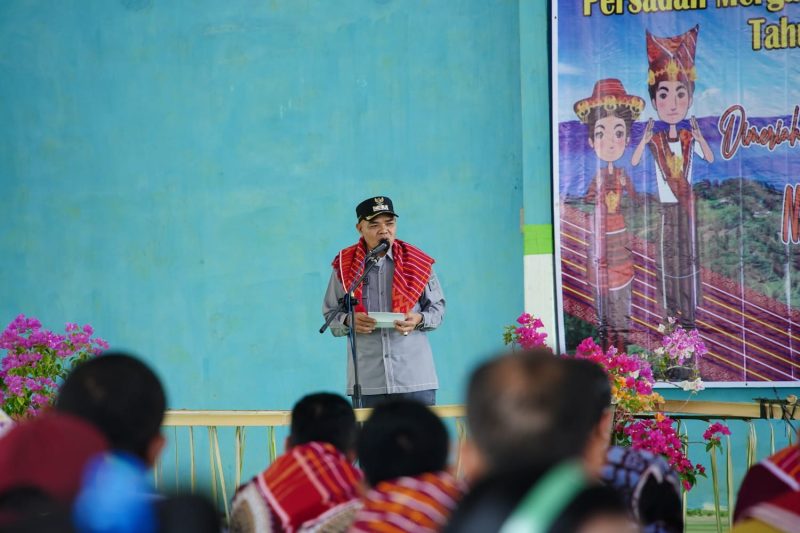 PJ Bupati Tebo H Aspan ST memberikan sambutan di acara Batak Karo 