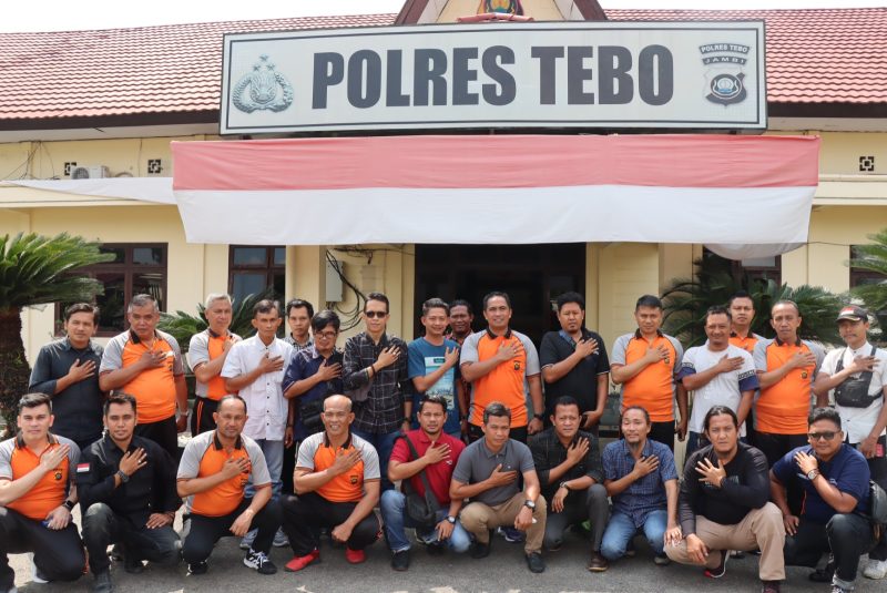 Kapolres Tebo AKBP I Wayan Arta Ariawan, Pejabat utama Polres Tebo,Kasat, Kapolsek serta insan pers Kabupaten Tebo 