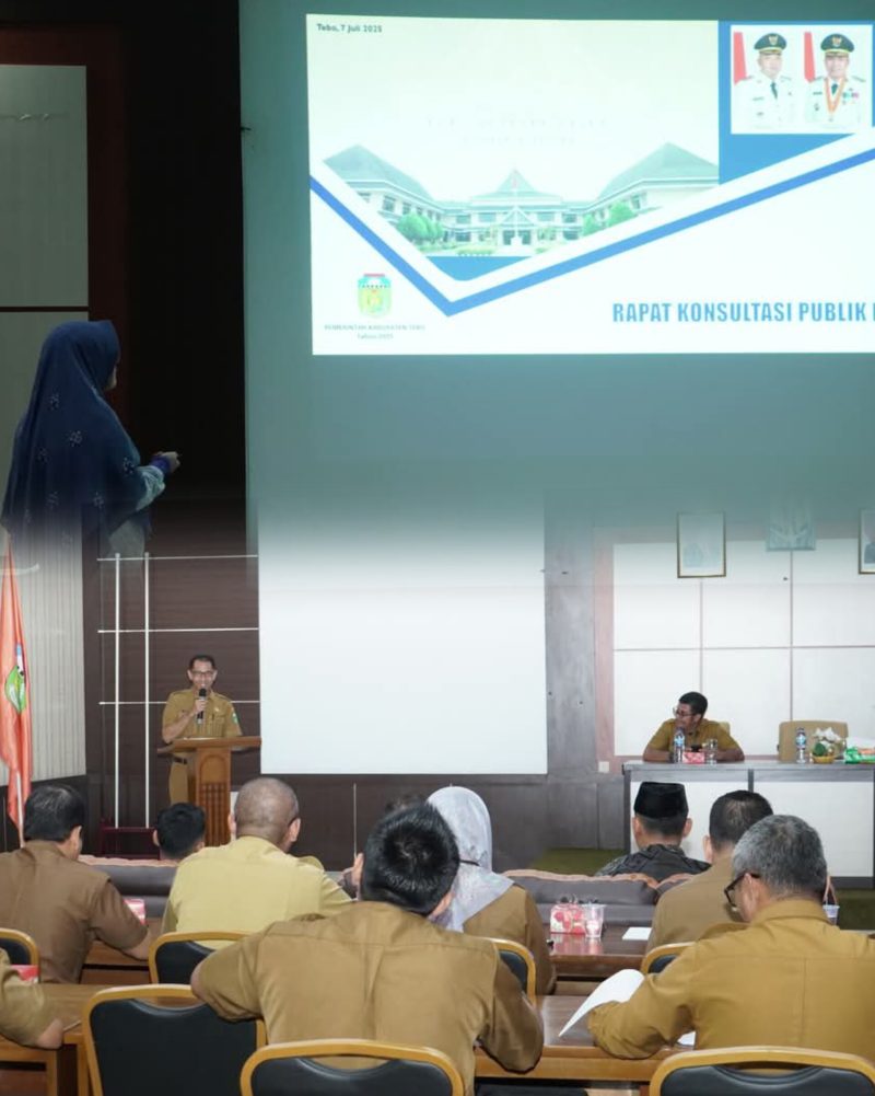 Suasana Rapat Konsultasi Publik RDTR Kecamatan Sumay yang digelar Pemkab Tebo di Aula Bakeuda, Senin (7/7)